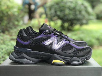 Tênis Runner Mesh Preto com Detalhe Cinza