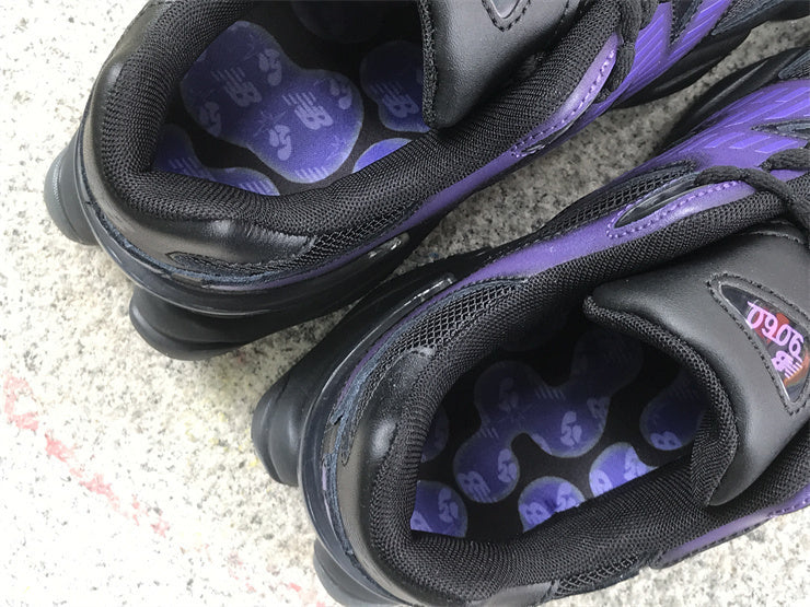Tênis Runner Mesh Preto com Detalhe Cinza