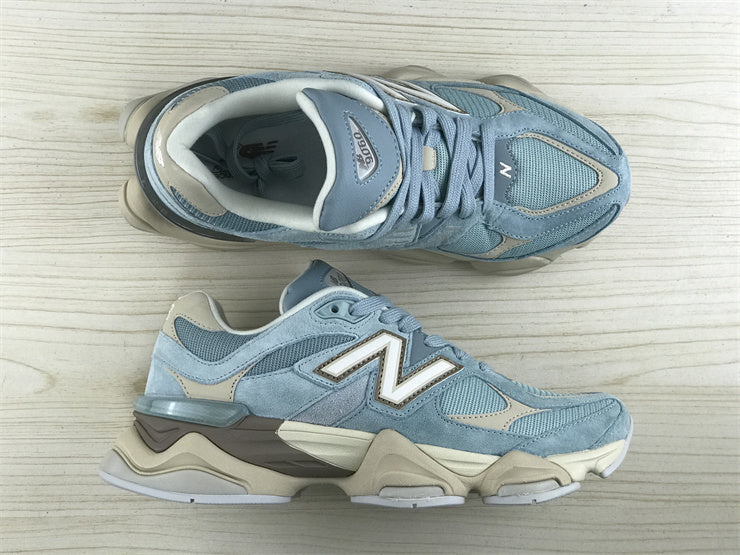 Tênis Runner Malha Azul Claro Detalhe Cinza