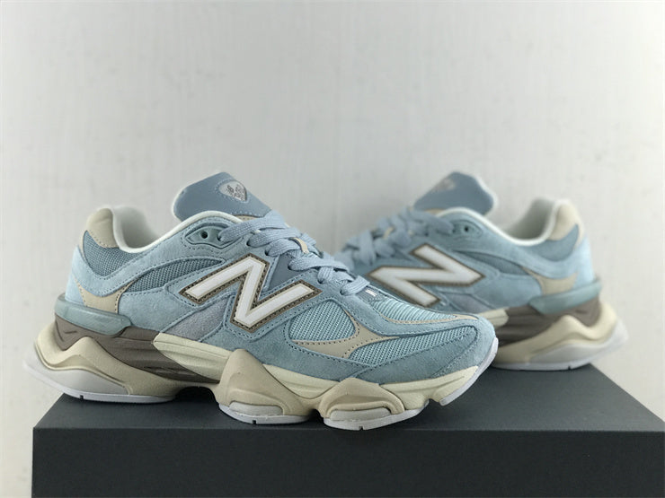 Tênis Runner Malha Azul Claro Detalhe Cinza