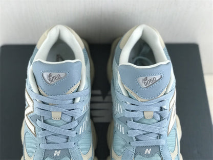 Tênis Runner Malha Azul Claro Detalhe Cinza