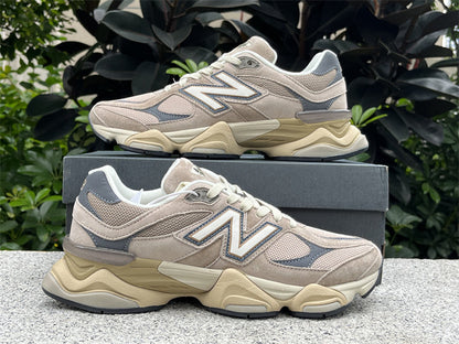 Tênis Runner Malha Bege Cinza Detalhe Contrastante