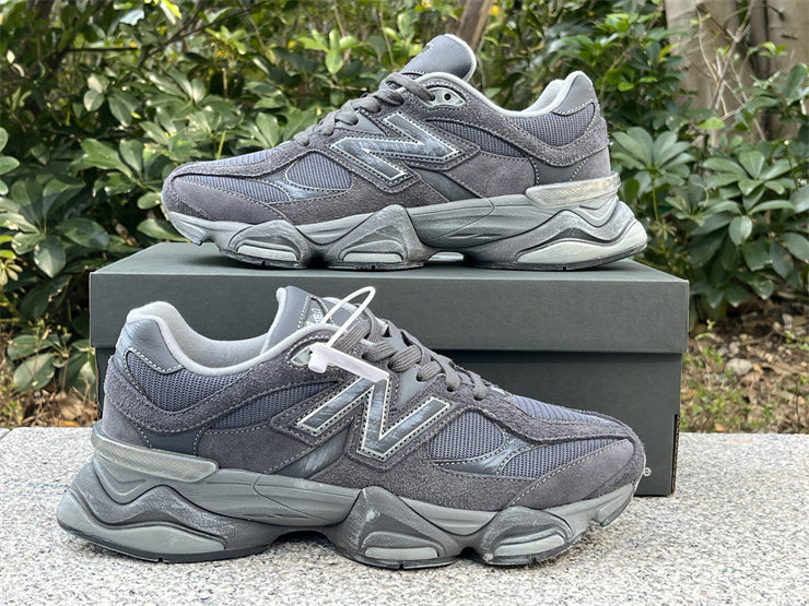 Tênis Runner Malha Cinza Magnet Solado Estruturado