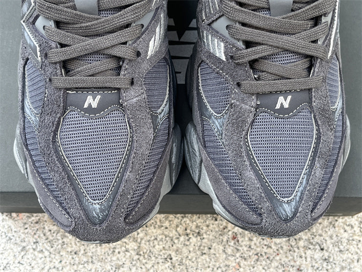 Tênis Runner Malha Cinza Magnet Solado Estruturado