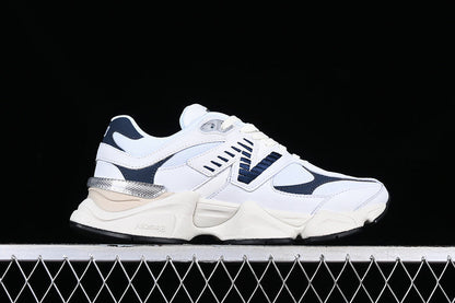 Tênis Runner Mesh Branco Detalhe Azul Marinho