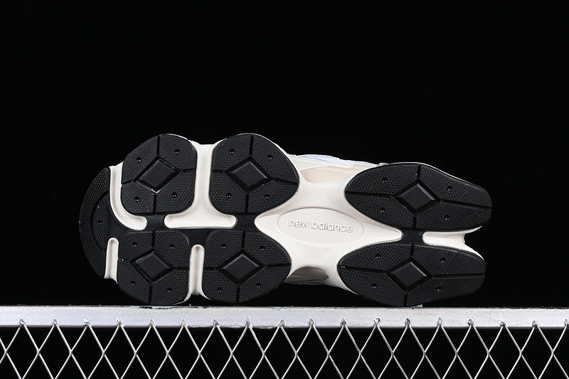 Tênis Runner Mesh Branco Detalhe Azul Marinho