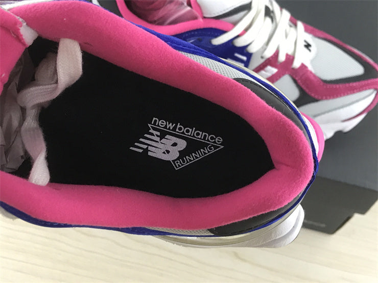 Tênis Runner Malha Cinza Detalhe Lateral
