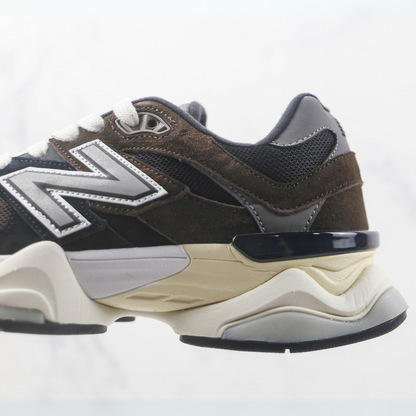 Tênis Runner Couro Marrom Detalhe Preto