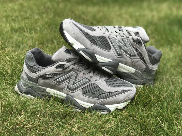 Tênis Runner Malha Cinza