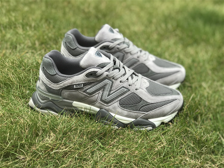 Tênis Runner Malha Cinza