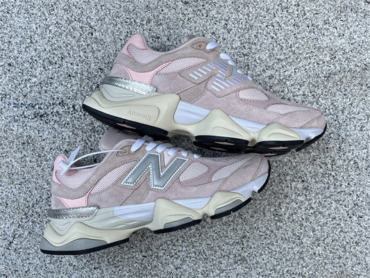 Tênis Runner Malha Crystal Pink Detalhe Cinza