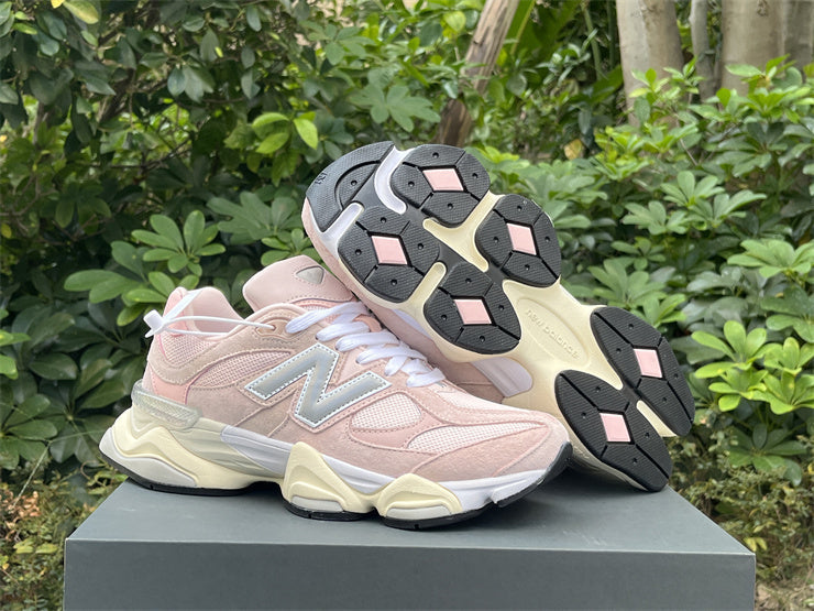 Tênis Runner Malha Crystal Pink Detalhe Cinza