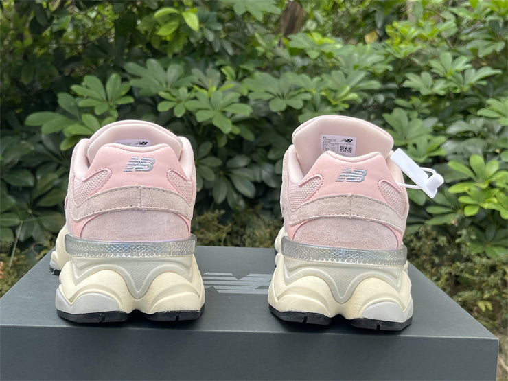Tênis Runner Malha Crystal Pink Detalhe Cinza