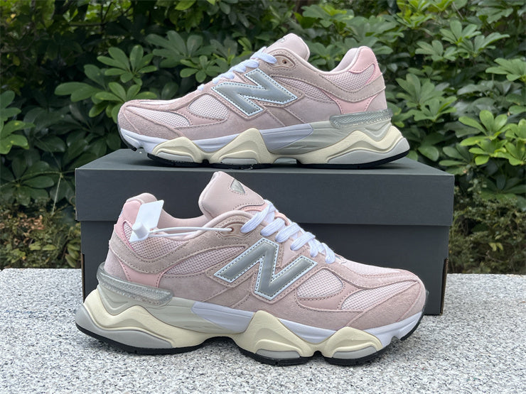 Tênis Runner Malha Crystal Pink Detalhe Cinza