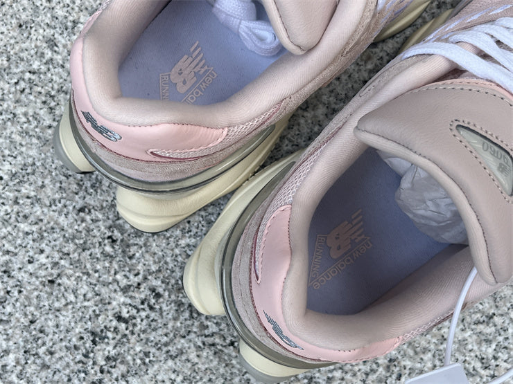 Tênis Runner Malha Crystal Pink Detalhe Cinza
