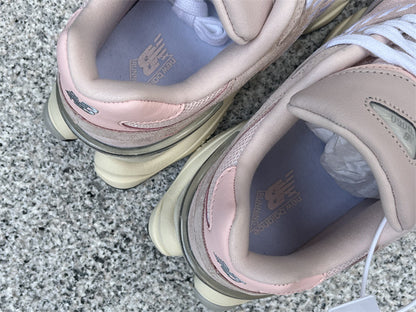 Tênis Runner Malha Crystal Pink Detalhe Cinza