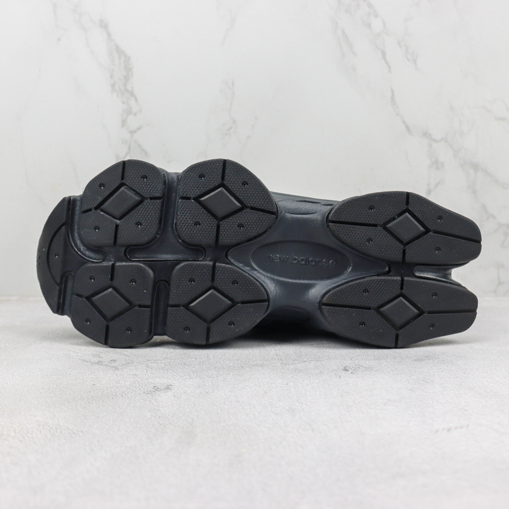 Tênis Runner Solado Triplo Preto