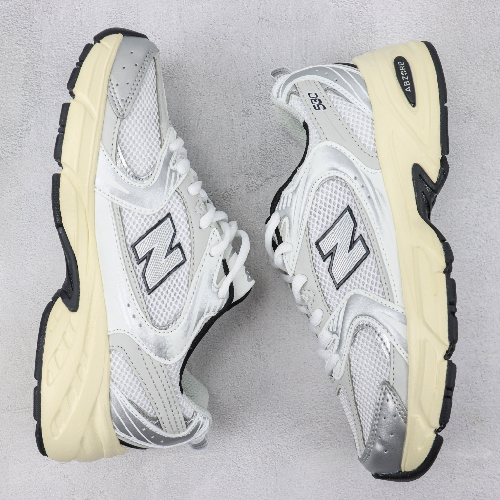 Tênis Runner Malha Branco Off-Branco Detalhes Contrastantes