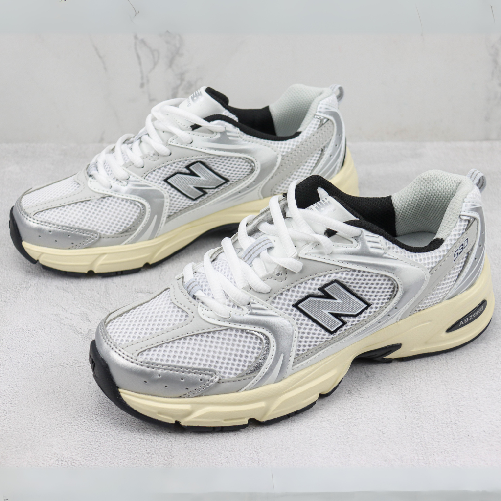 Tênis Runner Malha Branco Off-Branco Detalhes Contrastantes
