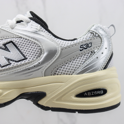 Tênis Runner Malha Branco Off-Branco Detalhes Contrastantes