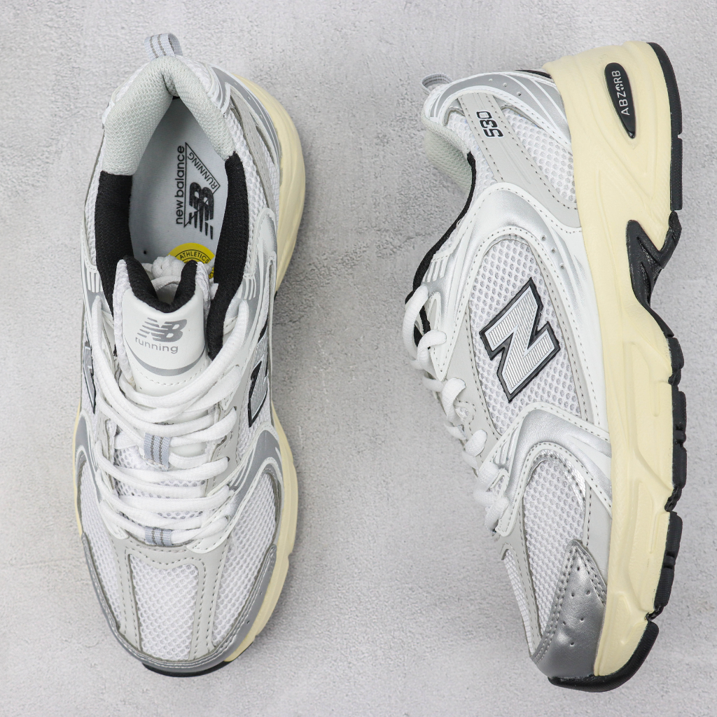 Tênis Runner Malha Branco Off-Branco Detalhes Contrastantes