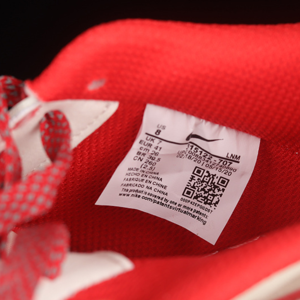 Tênis Couro Branco Detalhe Vermelho Cano Baixo