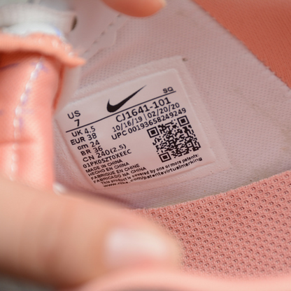 Tênis Cano Baixo Couro Branco Detalhe Rosa Coral