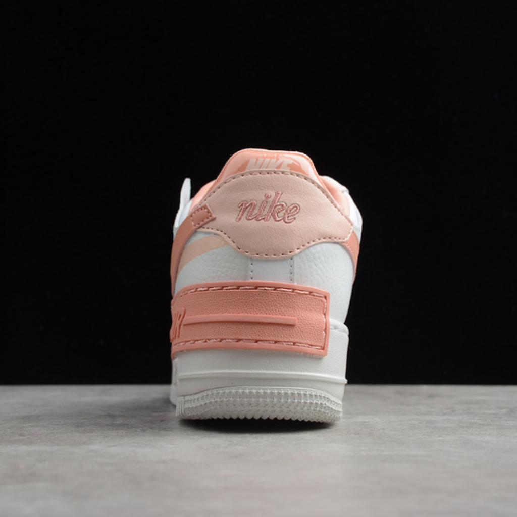 Tênis Cano Baixo Couro Branco Detalhe Rosa Coral
