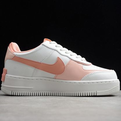 Tênis Cano Baixo Couro Branco Detalhe Rosa Coral
