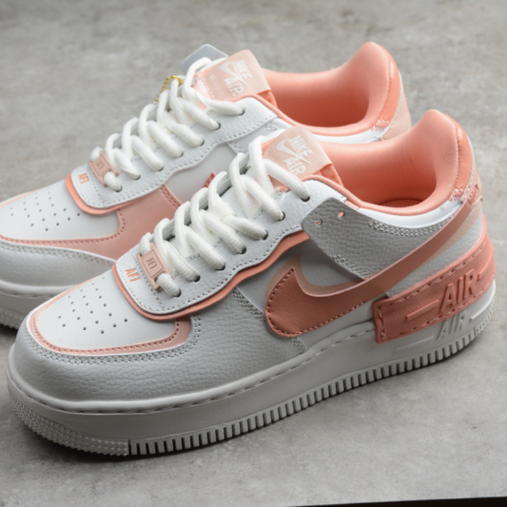 Tênis Cano Baixo Couro Branco Detalhe Rosa Coral