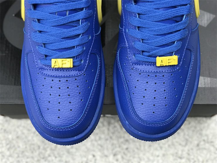 Tênis Couro Cano Baixo Azul Royal Detalhe Frontal