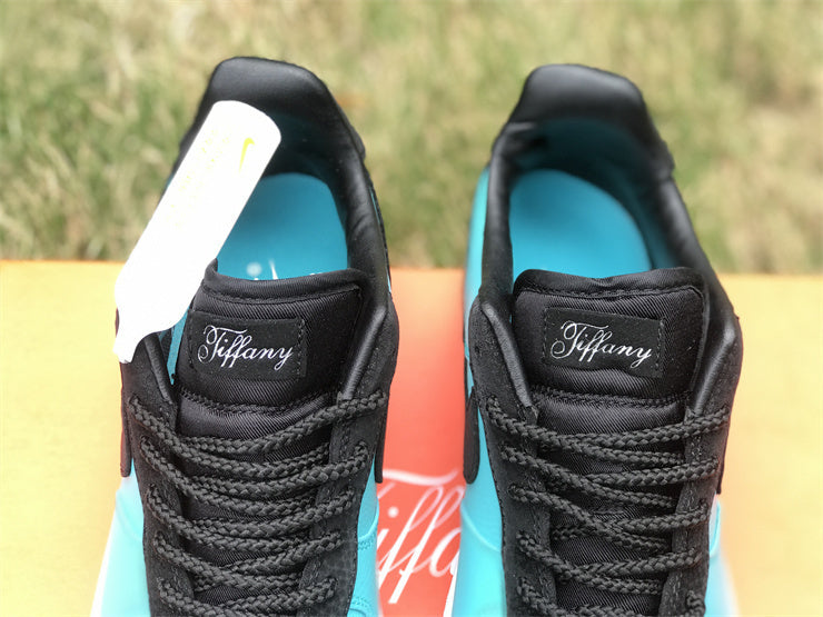 Tênis Couro Cano Baixo Azul Tiffany Detalhes Dourados