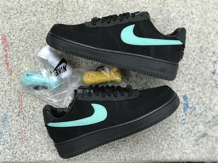 Tênis Cano Baixo Couro Azul Tiffany Detalhes Dourados