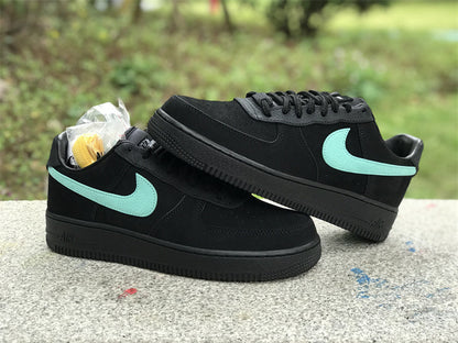 Tênis Cano Baixo Couro Azul Tiffany Detalhes Dourados
