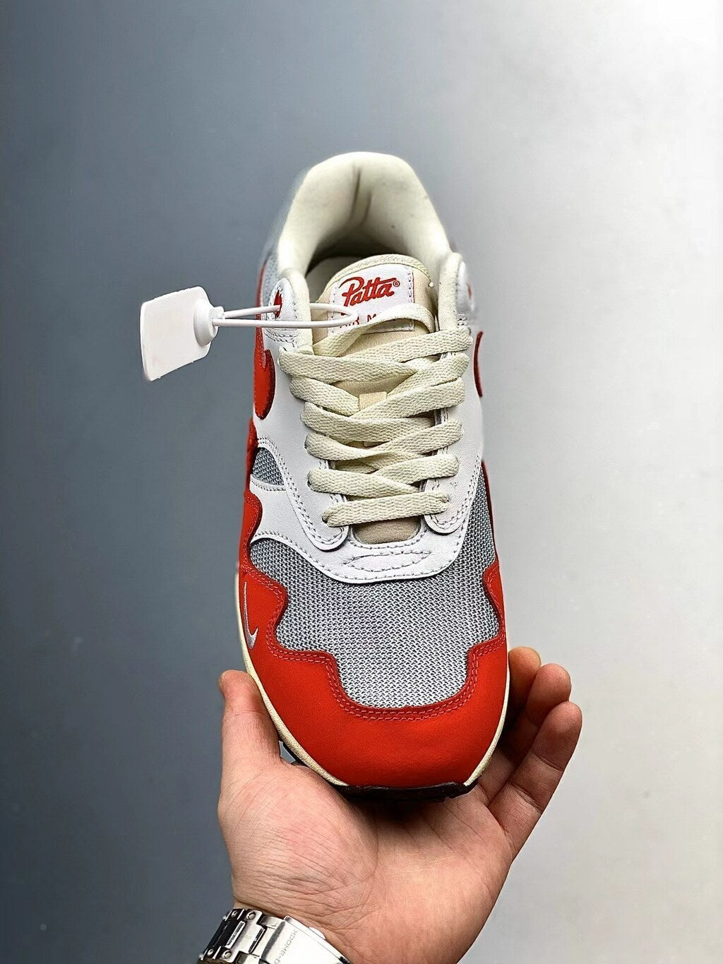 Tênis Runner Malha Laranja Padrão Ondulado
