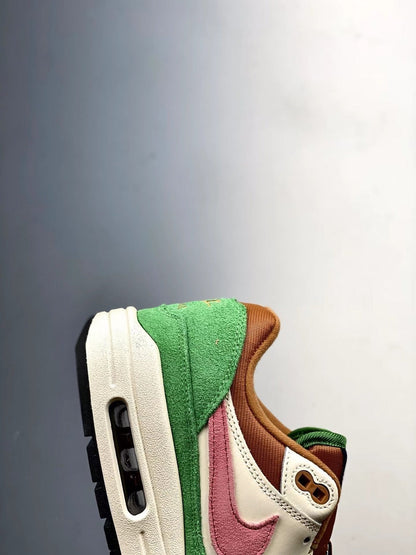 Tênis Runner Malha Verde Floresta Detalhe Lateral