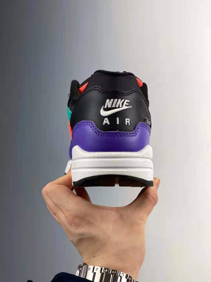 Tênis Runner Malha Cinza Detalhe Colorido
