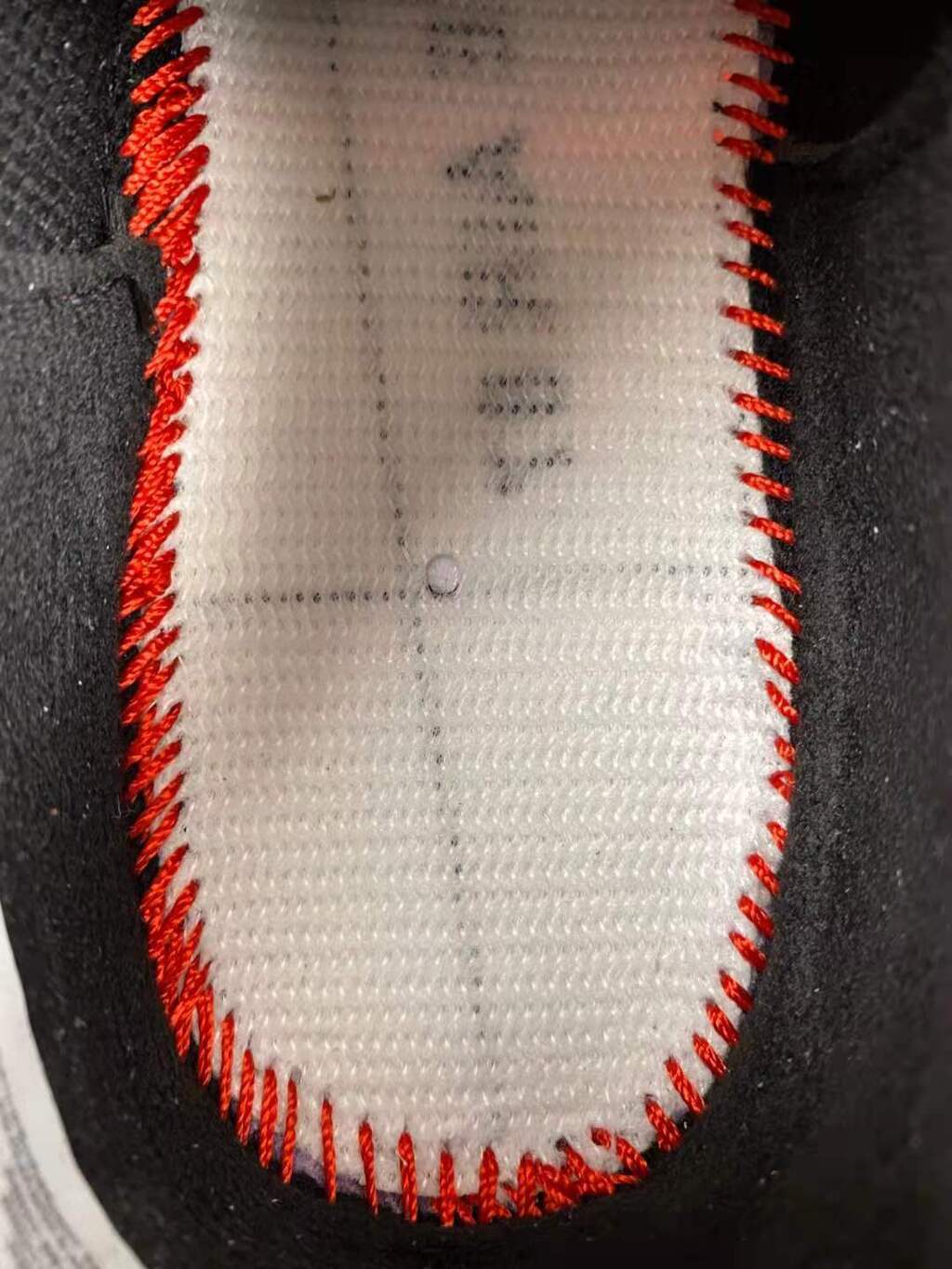 Tênis Runner Malha Cinza Detalhe Colorido