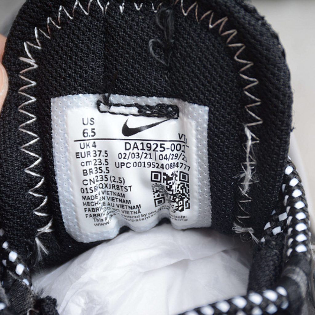 Tênis Runner Malha Preto Cinza e Branco