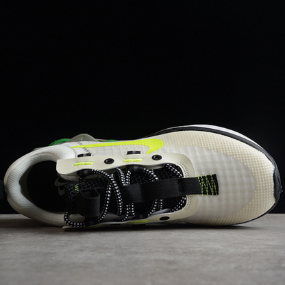 Tênis Runner Malha Branco com Detalhe Neon Amarelo