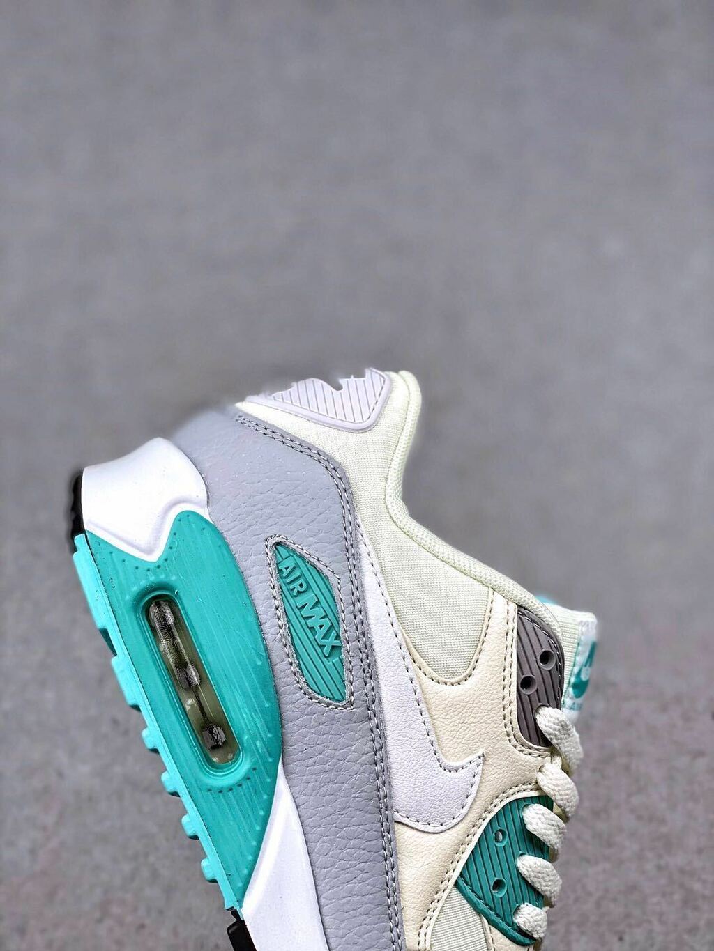 Tênis Runner Mesh Rosa Neon Solado Air