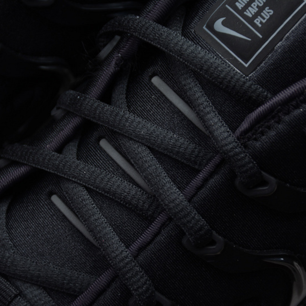 Tênis Runner Malha Preto Solado Volumizado