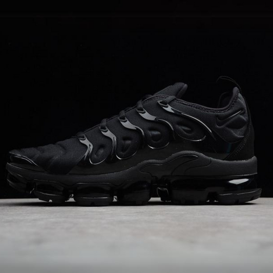 Tênis Runner Malha Preto Solado Volumizado