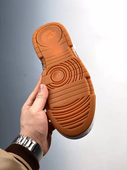 Tênis Cano Baixo Couro Branco Detalhe Contraste