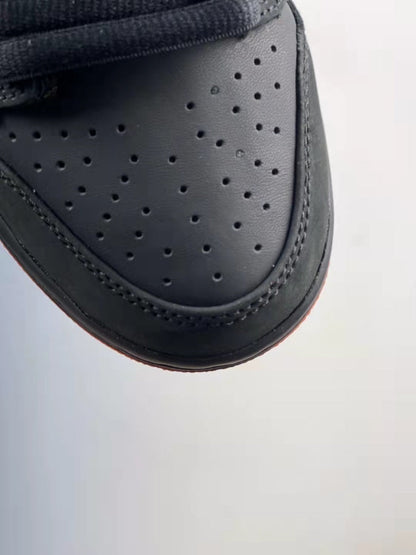 Tênis Cano Baixo Skate Couro Preto Detalhes Contrastantes