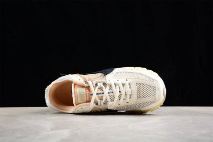 Tênis Runner Malha Branco Cinza Detalhe Amarelo