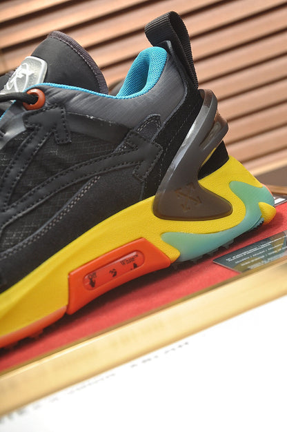 Tênis Runner Malha Multicolor Detalhe Listrado