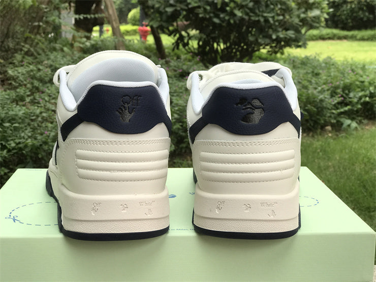 Tênis Couro Branco Detalhe Azul Escuro