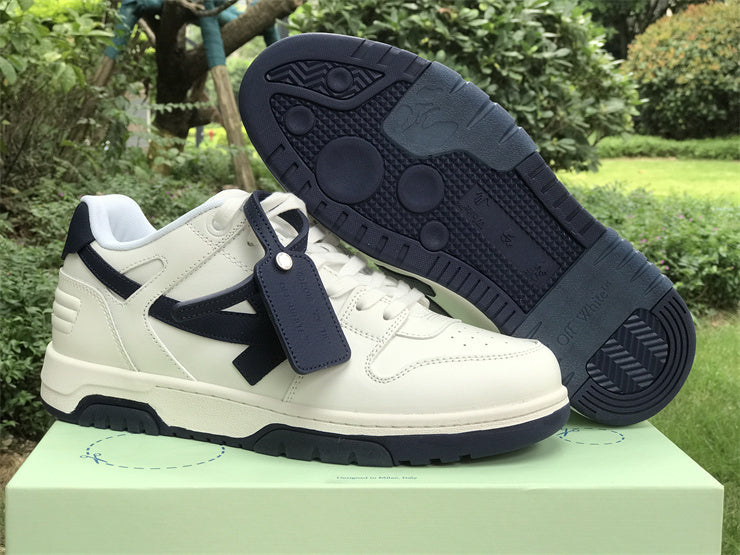 Tênis Couro Branco Detalhe Azul Escuro