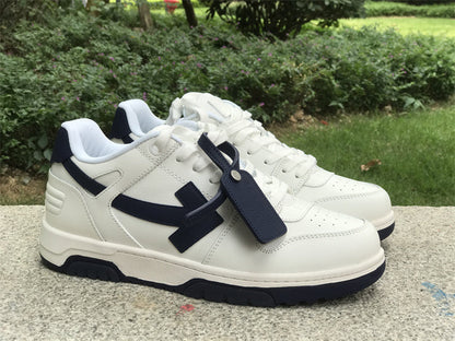 Tênis Couro Branco Detalhe Azul Escuro